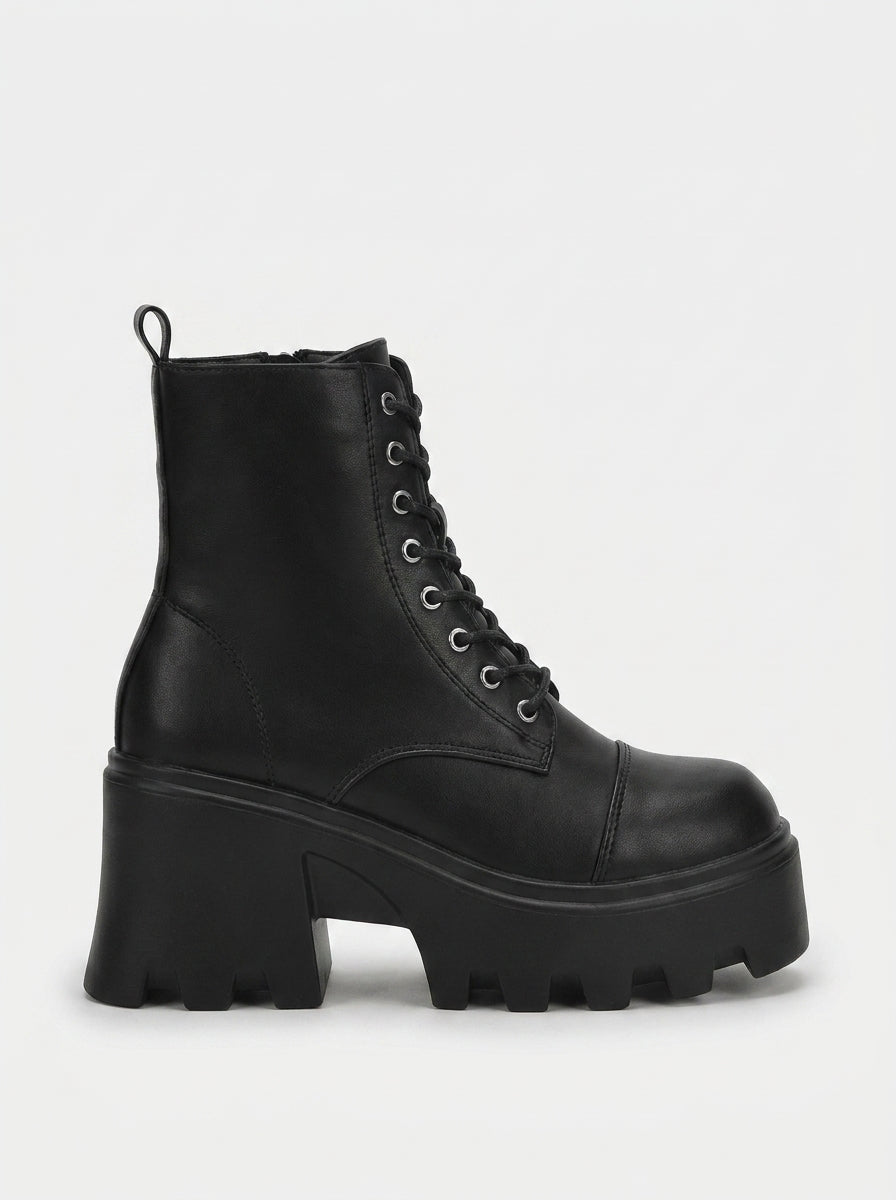 PLATFORM ANKLE BLACK LEATHER BOOTS