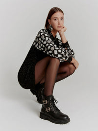 ZIPPER BLACK LEATHER ANKLE BOOTS